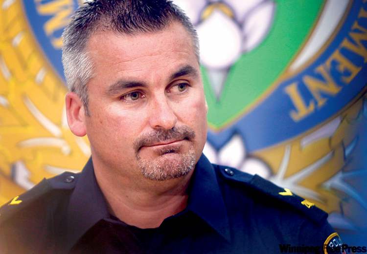 WAYNE GLOWACKI / WINNIPEG FREE PRESS
Const. Jason Michalyshen says areas throughout the city are susceptible to gang activity.