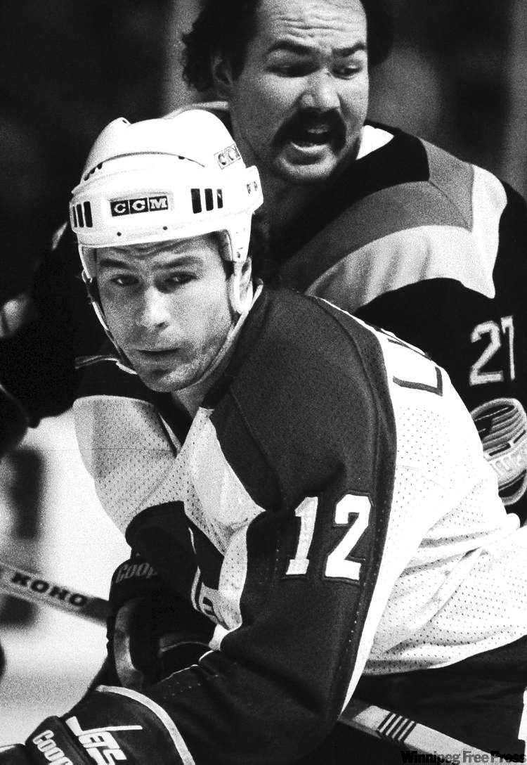 KEN GIGLIOTTI / WINNIPEG FREE PRESS archives
Jets sniper Morris Lukowich lit the lamp many a time. Harold Snepts... not so much.