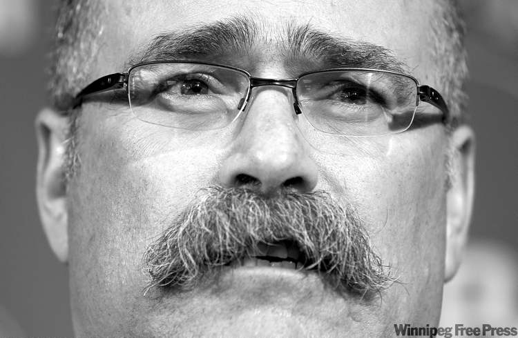 Postmedia Ottawa Citizen
Wayne Cuddington / postmedia news archives
Ottawa Senators head coach Paul MacLean says it�s exciting that the NHL is back in Winnipeg, where he spent seven seasons as Dale Hawerchuck�s sidekick.