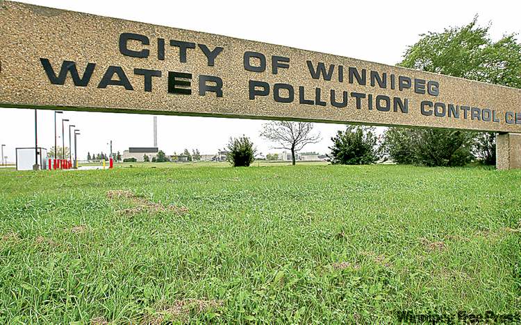 RUTH BONNEVILLE / WINNIPEG FREE PRESS ARCHIVES
The South End plant processes about 25 per cent of city waste water.