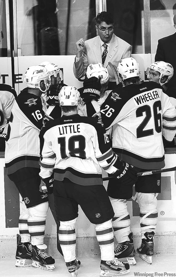 JOE BRYKSA / WINNIPEG FREE PRESS archives
Jets head coach Claude Noel gives his club some PK instructions.