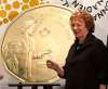 WAYNE GLOWACKI / WINNIPEG FREE PRESS
Lila Goodspeed, chairwoman of the Nellie McClung Foundation, at the unveiling of the new $1 coin celebrating the 100th anniversary of women&rsquo;s right to vote.
