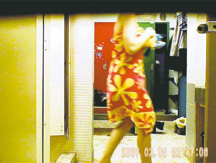 MIKE DEAL / WINNIPEG FREE PRESS
A still image taken from the video that was shot with a ballpoint pen that had a hidden video camera in it. The pen was discovered by a swim instructor in the staff change room Saturday at the Seven Oaks Pool.