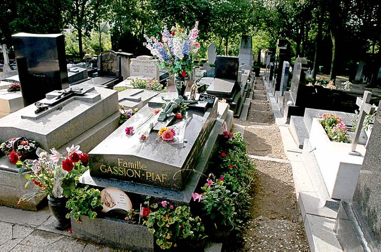 CP
the associated press
Edith Piaf�s grave in the Pere Lachaise cemetery in Paris.