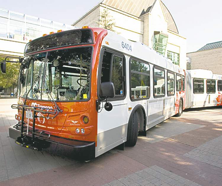 PAT McGRATH / POSTMEDIA NEWS
Ottawa's Transitway opened in 1983