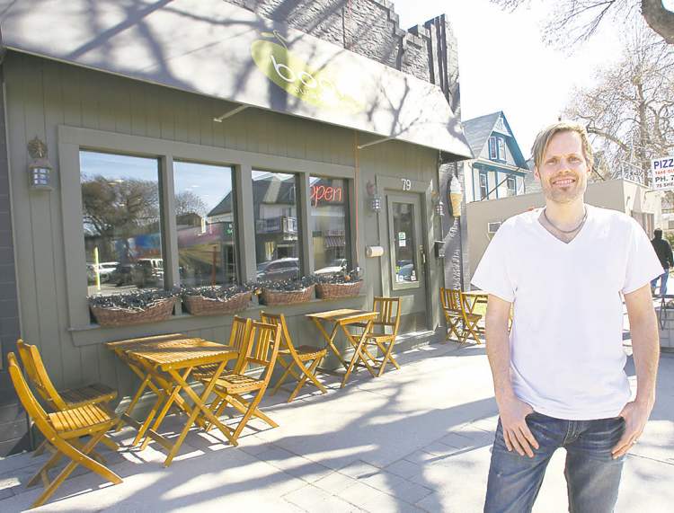 Tomas Sohlberg in front of his Boon Burger Café.