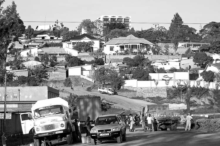 Postmedia
POSTMEDIA NEWS
Rwanda is nicknamed the Land of a Thousand Hills and Kigali is no exception.