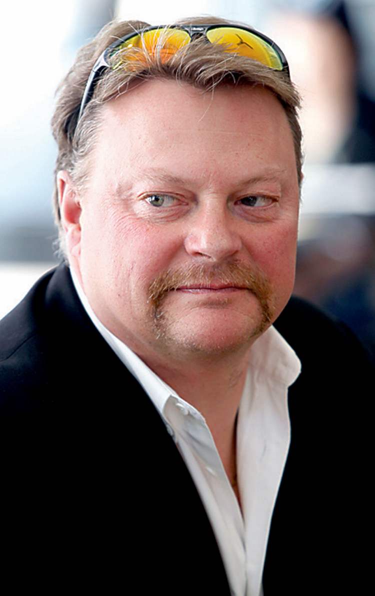 Richard Van Den Broek