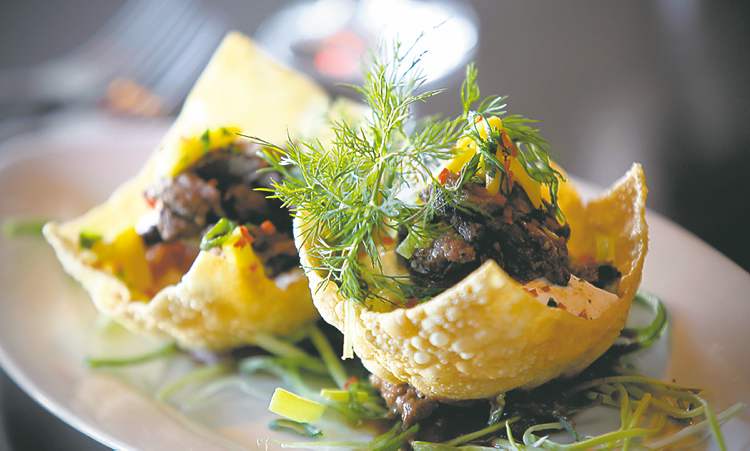 Winnipeg Free Press
Mini Kangaroo Taco Salads are among the appetizer choices on Billabong�s menu.