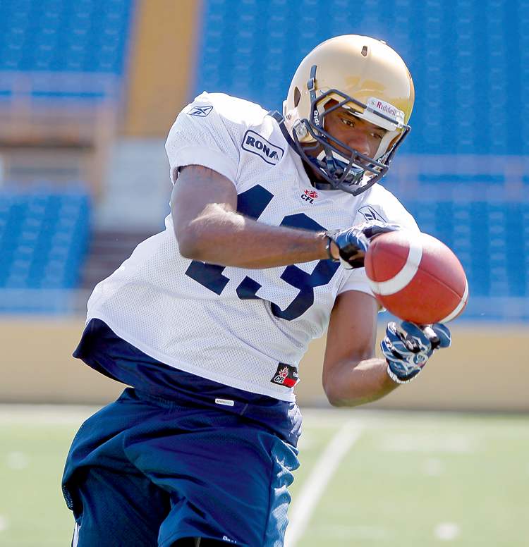 BORIS MINKEVICH / WINNIPEG FREE PRESS
Big rookie receiver Chris Matthews comes to Winnipeg via Kentucky. He has already caught the eye of Bombers QB Buck Pierce.