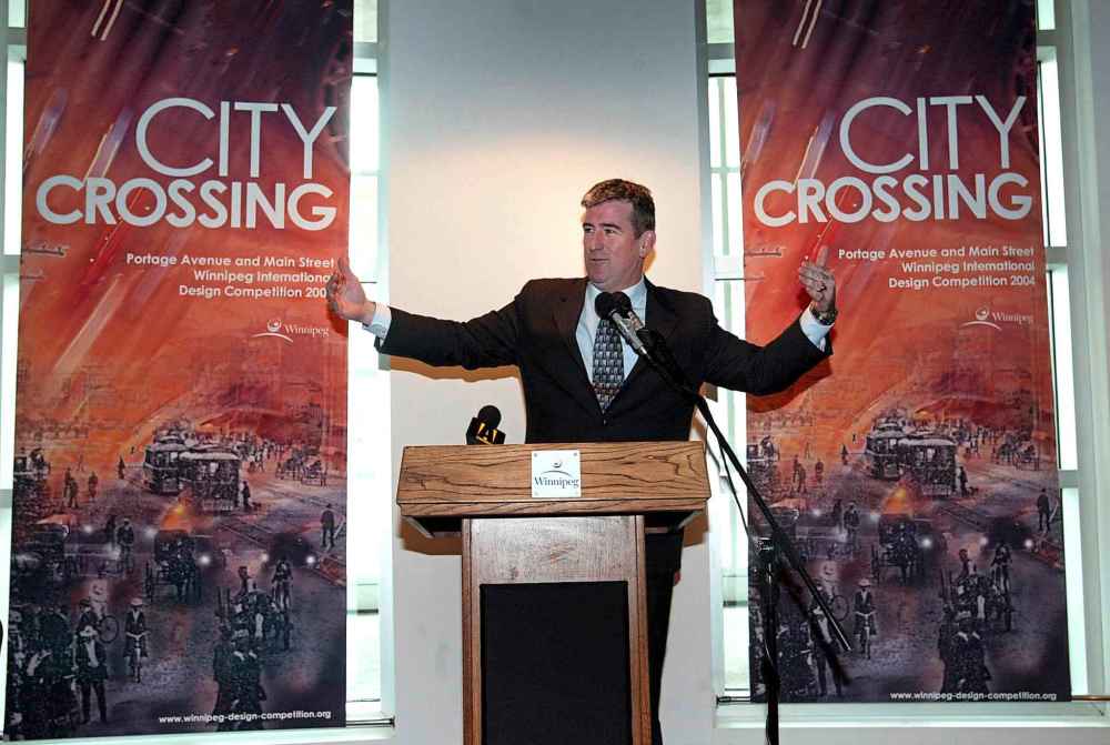 WAYNE GLOWACKI/WINNIPEG FREE PRESS At a news conference Mayor Glen Murray provides information  for the City Crossing Portage and Main Winnipeg International Design Competition 2004. Mary Agnes Welch story. Dec 2 2003
