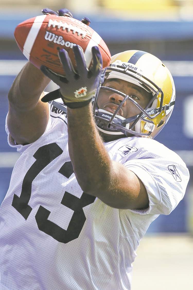 Mike Deal / Winnipeg Free Press
mike deal / winnipeg free press
The numbers don�t lie: Chris Matthews is making GM Joe Mack look like a genius so far.