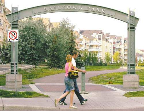 Edmonton Journal
sw / Wednesday September 17, 2003 Page A13The jammed streets of Old Strathcona contrast with the uncrowded downtownEdmonton-09/07/03-Pics are of Railtown Park at 109 Street and Jasper. This is #3 on the list. Photo by Brian Gavriloff/Edmonton Journal (For City story by Sarah O'Donnell) THIS IS A DIGITAL CAMERA IMAGE These photos are to illustrate a story on a city initiative to change how Edmonton is aging and expanding. The idea is to intensify land use. That means increasing density, building around transit hubs, etc. The city is shopping around a series of these 