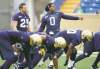 ken gigliotti / winnipeg free press
Brady Browne (standing, left), Johnny Sears and the Bombers defence need to cut down on mental errors and gain some confidence in Toronto.