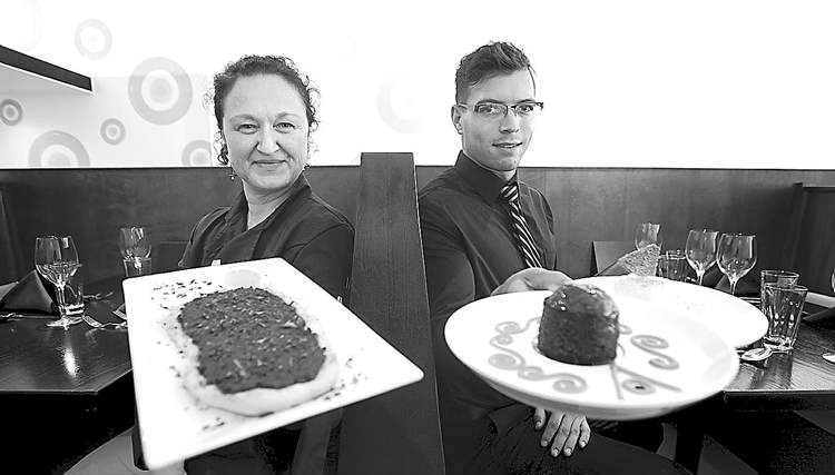 Phil Hossack / Winnipeg Free Press
Karen and Kevin Peters of Arkadash Bistro and Lounge.