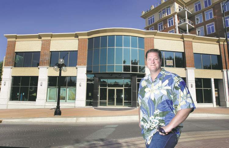 WAYNE GLOWACKI / WINNIPEG FREE PRESS
Noel Bernier plans to open a new Brazilian steak house and a smaller restaurant/lounge on the first and second floors of the Excelsior at the corner of Waterfront Drive and Bannatyne Avenue.