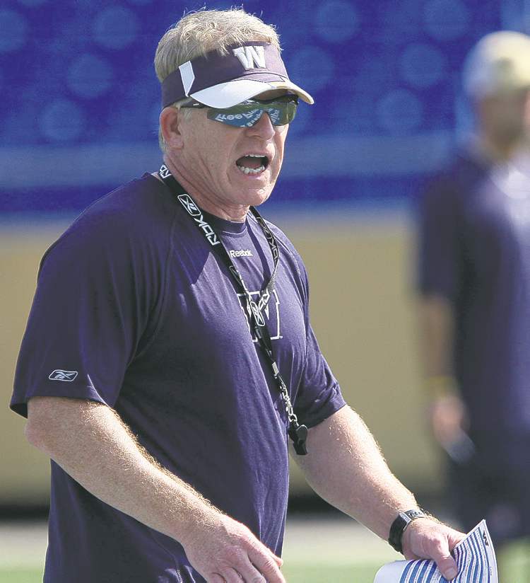 JOE BRYKSA / WINNIPEG FREE PRESS
Interim head coach Tim Burke has a different approach to treating players than ousted coach Paul LaPolice.