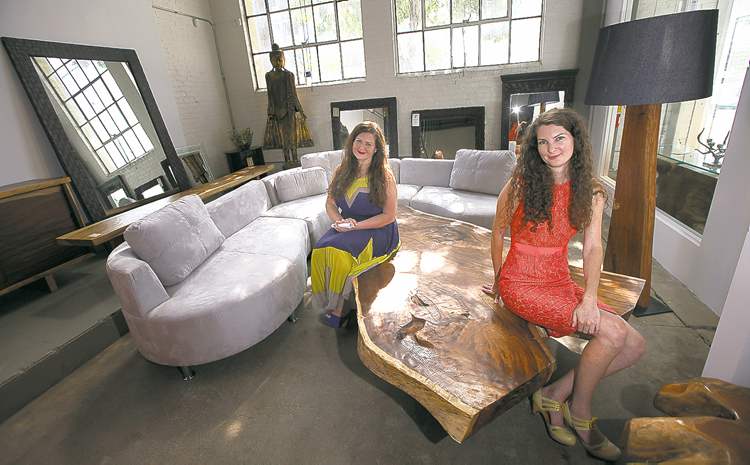 Phil Hossack / Winnipeg Free Press
Sylvia Bock (left) and her daughter, Leila Bock-Freeman, in the showroom of their new Pacific Avenue location.