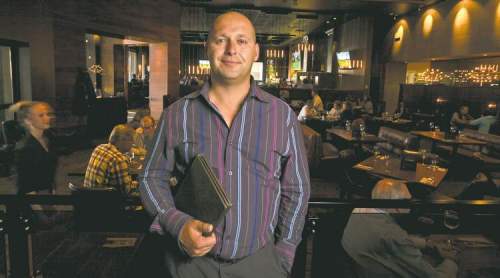 MELISSA TAIT / WINNIPEG FREE PRESS
Kris Kopansky, general manager of Earls Polo Park, says 