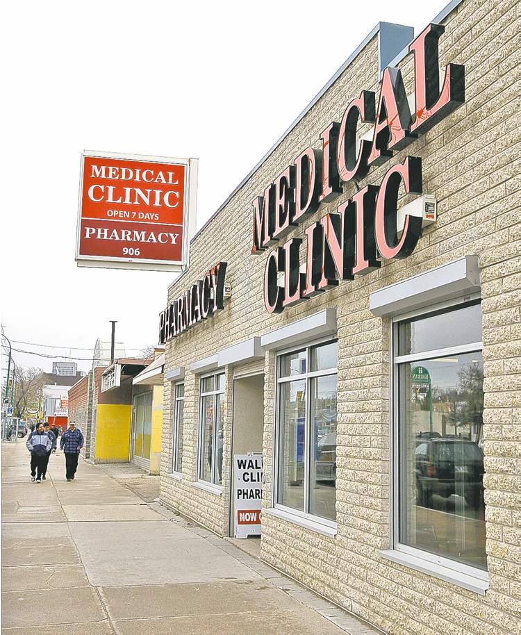 KEN GIGLIOTTI / WINNIPEG FREE PRESS archives
Dr. Allan practised at this clinic at 906 Main St. He gave two women OxyContin in exchange for sex.