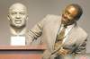 WAYNE GLOWACKI / WINNIPEG FREE PRESS
Tyrone Jones� brother Artie Jones looks at the bust of his late brother.