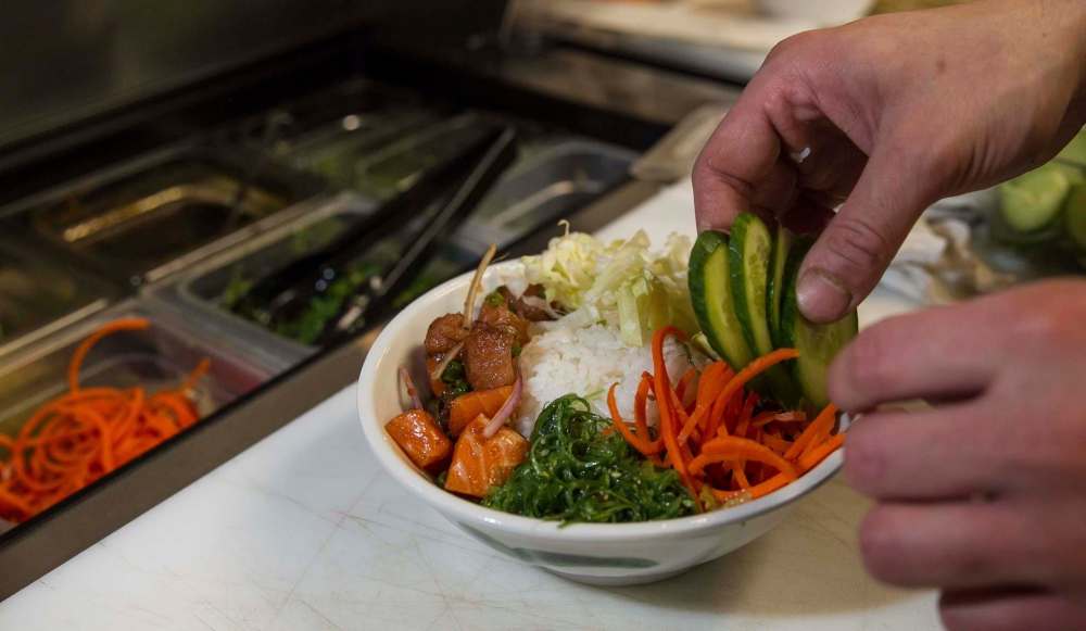 MIKE DEAL / WINNIPEG FREE PRESS
The Poké Bowl makes a fresh, filling lunch.