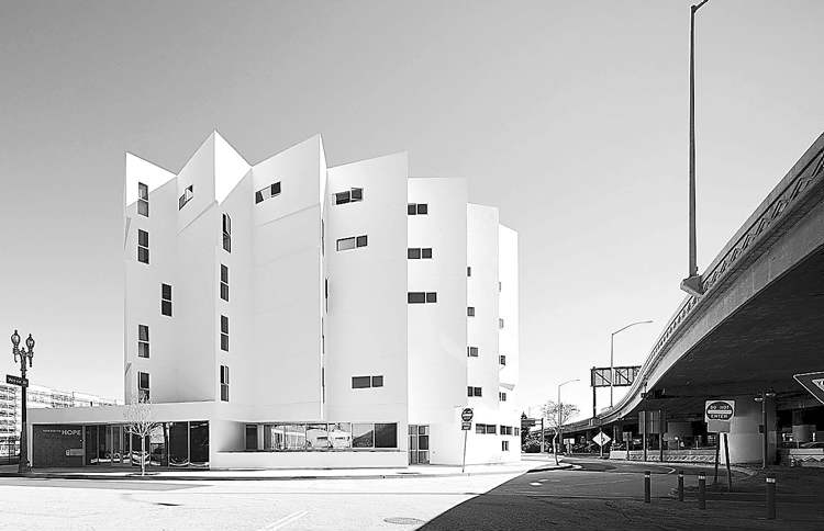 Iwan Baan photo
The Carver Apartments in Los Angeles are an example of a project designed by Michael Maltzan Architecture.