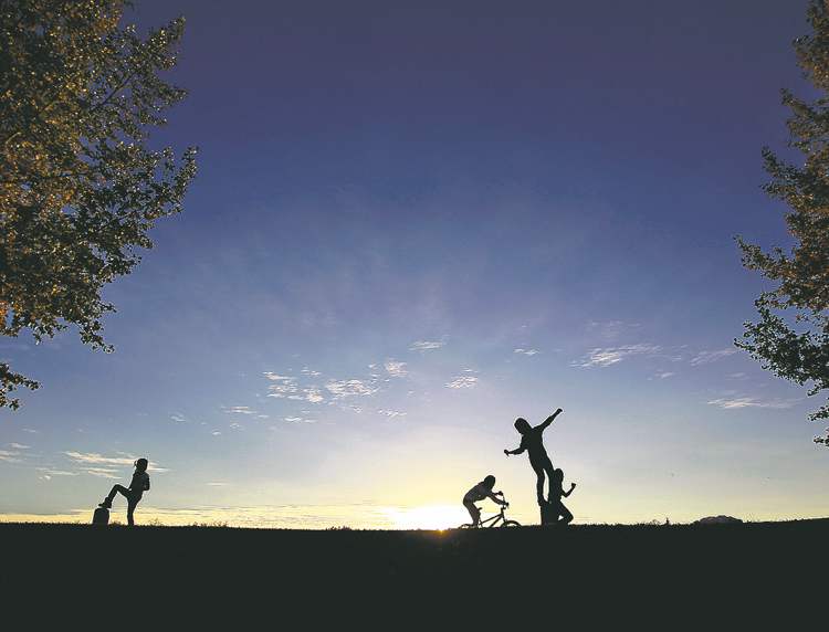 Lake St. Martin homes given away Winnipeg Free Press