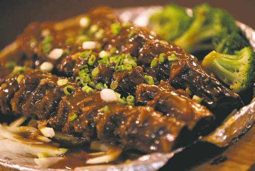 John Woods / Winnipeg Free Press
Sizzling Iron-Plate Eggplant
