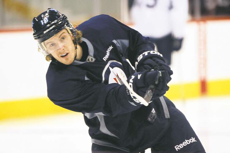 CP
John Woods / the canadian press archives
Veteran Bryan Little was out of his comfort zone with a move to right wing against the Capitals, but he finished the game with five shots on net and a plus-1 rating.