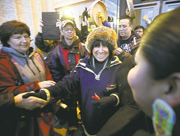 Phil Hossack / Winnipeg Free Press
Buffy Sainte-Marie lent her support, speaking briefly in Winnipeg during nationwide events Monday.