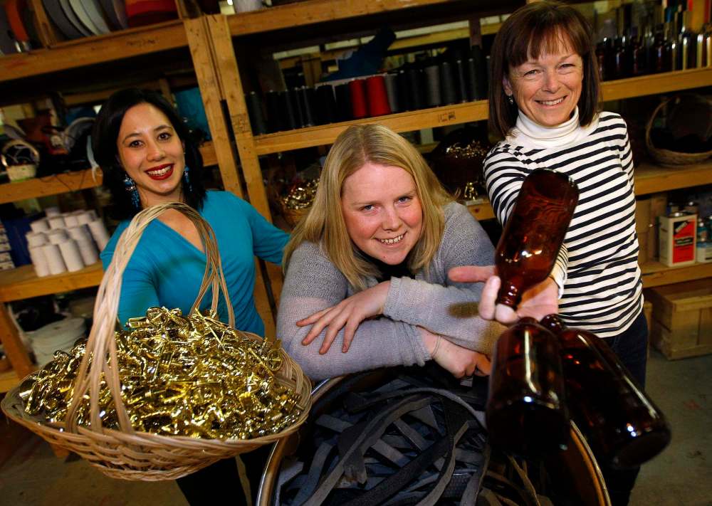 Phil Hossack / Winnipeg Free Press files
Michelle Bradley Hakimelahi (from left), Heather Stuart and Andrea Bell Stuart, volunteers at Art Junktion, show off their wares.