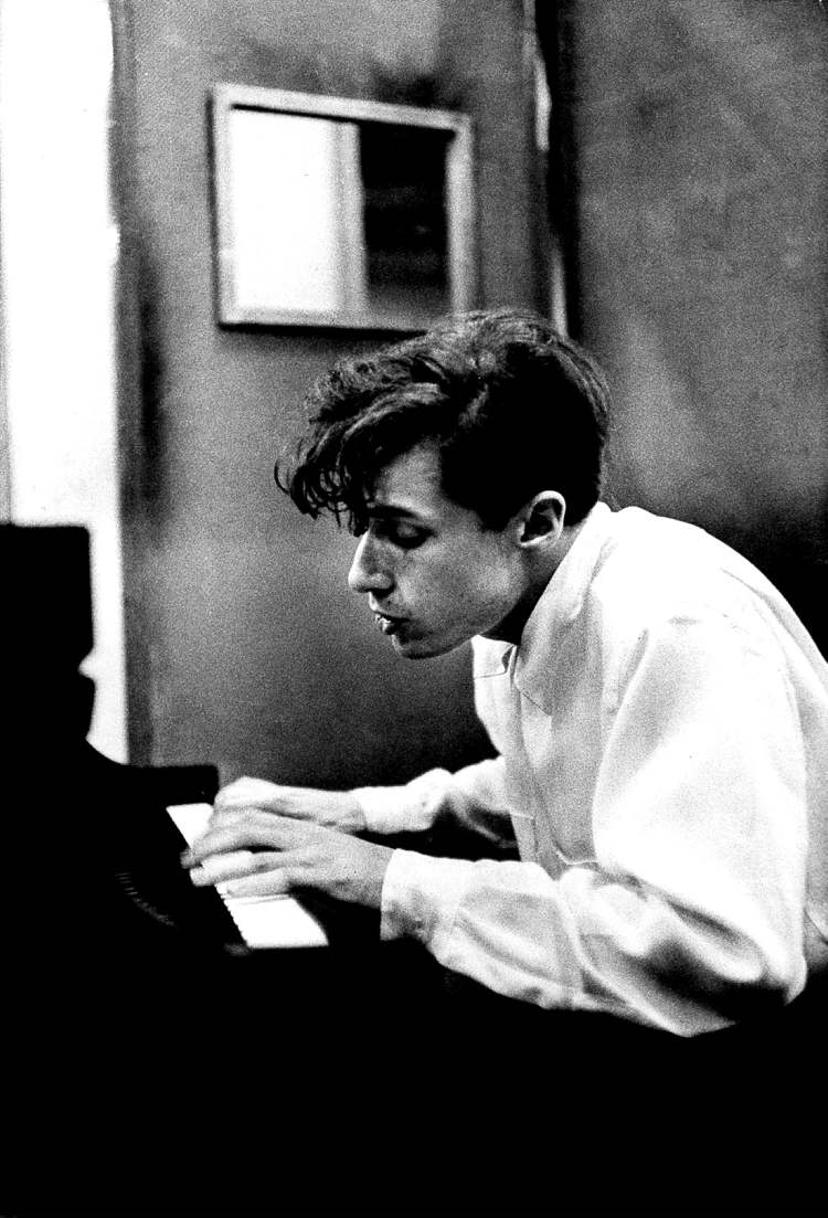 CP
Handout / The Canadian Press Archives
Glenn Gould rehearses at his piano in this undated photo. The legendary Toronto pianist received a lifetime achievement award from the Grammys.