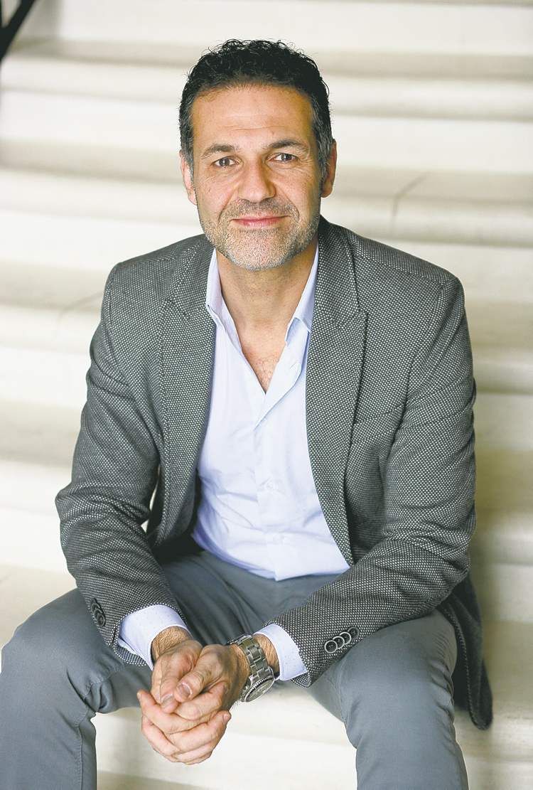 Elena Seibert
Khaled Hosseini's most ambitious novel to date proves that his massively popular first two efforts were no literary flukes.