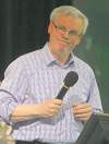 Colin Corneau / Brandon Sun
Premier Greg Selinger takes the mic Friday evening at the Keystone Centre.