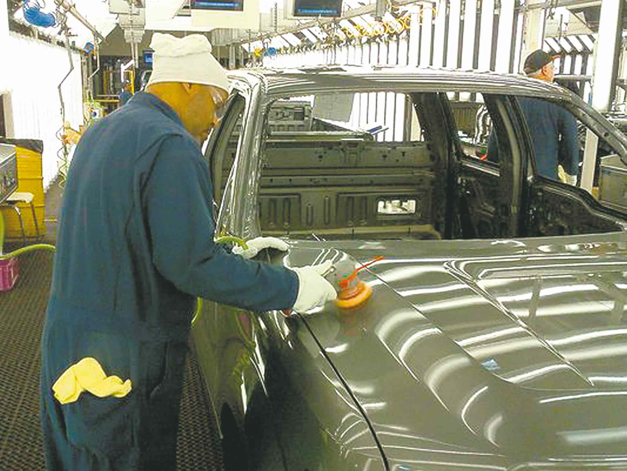 Ford, GM use tech to pursue perfect paint job Winnipeg Free Press