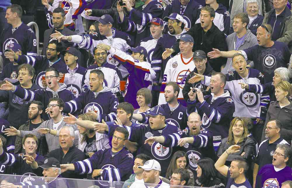 TREVOR HAGAN/WINNIPEG FREE PRESS
Vocal Winnipeg fans love to mess with visiting teams by taunting star players and putting the hex on goaltenders.