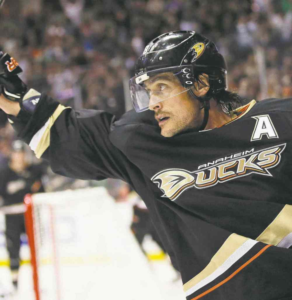 Jae C. Hong / The Associated Press
The red carpet will be rolled out for Teemu Selanne when his Anaheim Ducks arrive in town for Sunday’s match-up with the Jets.