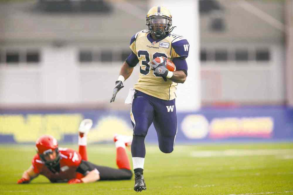 CP
Jeff McIntosh / the canadian press archives
Will Ford has been one of the Bombers� few bright lights in a dismal season. Here, he�s returning a kick for a TD � the team�s only major of the game � Oct. 5 in Calgary.