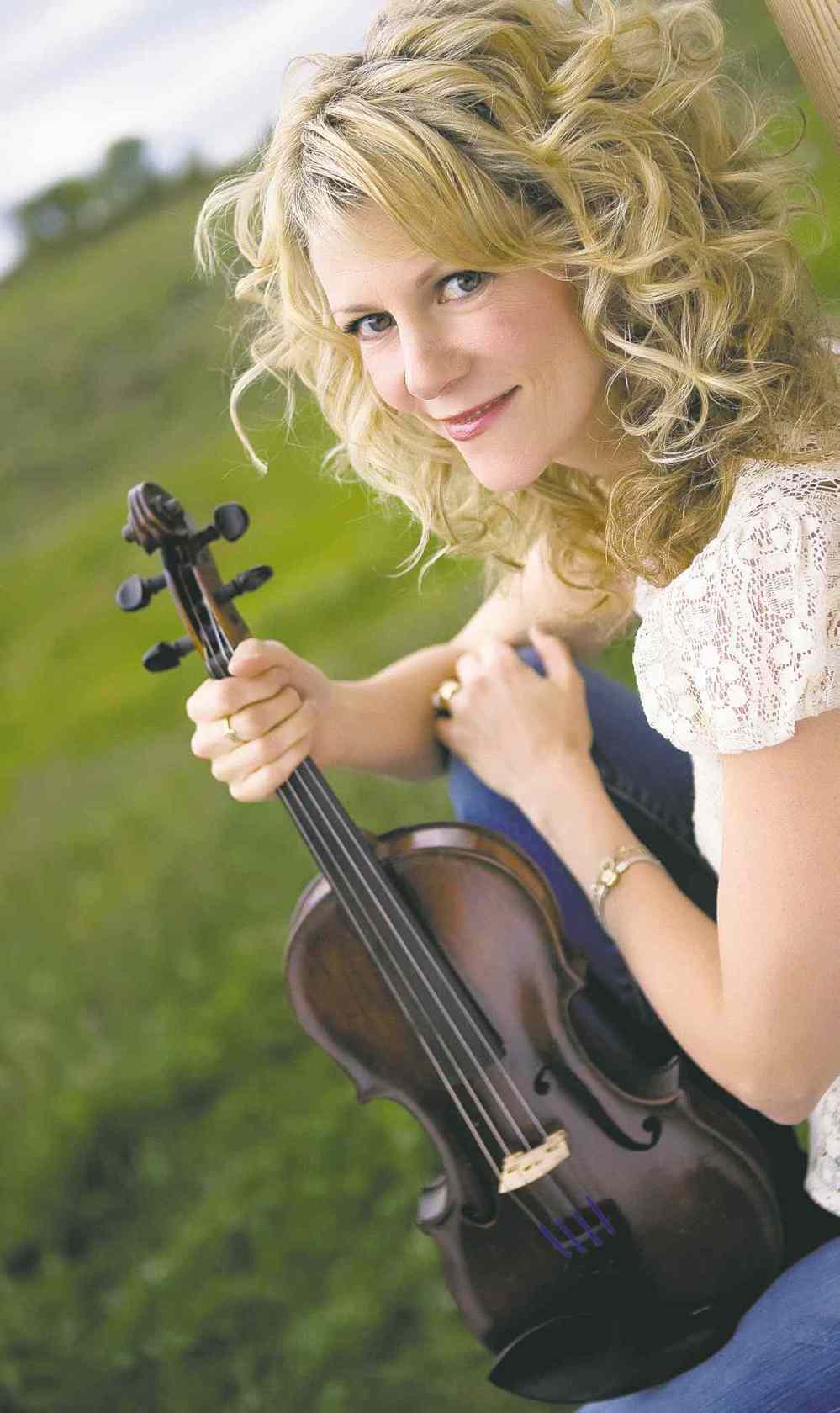 Natalie MacMaster