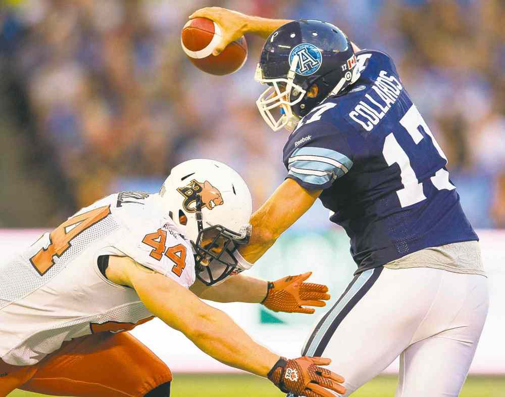 Frank Gunn / THE CANADIAN PRESS FILES
Zach Collaros went 5-2 in relief of an injured Ricky Ray last season in Toronto. Hamilton and Winnipeg are eager to sign the free agent.