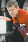 Winnipeg Free Press
John Woods / Winnipeg Free Press  Jeff Stoughton lines up a shot as he plays Mike McEwen at the Safeway men�s provincial championship Saturday.