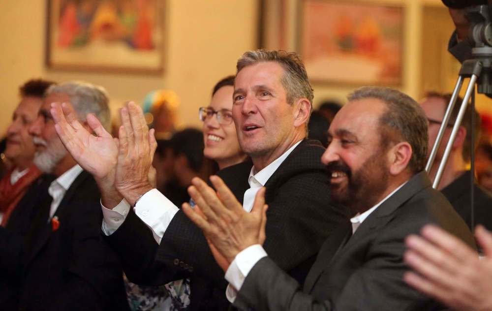 JASON HALSTEAD / WINNIPEG FREE PRESS
Progressive Conservative Leader Brian Pallister claps for a performance at the Vaisakhi Mela celebration at the Punjab Cultural Centre on April 16, 2016.