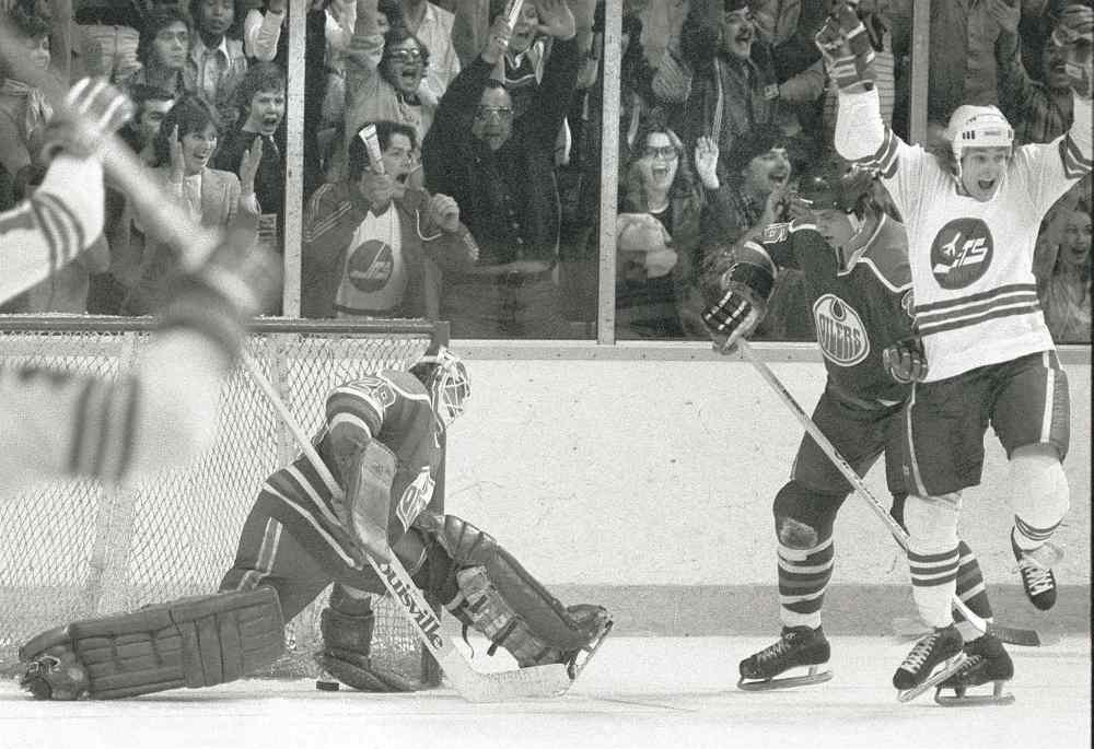 Jon Thordarson / Winnipeg Free Press files
Kim Clackson celebrates a goal in the Jets' final WHA game, a contest vs. Edmonton.