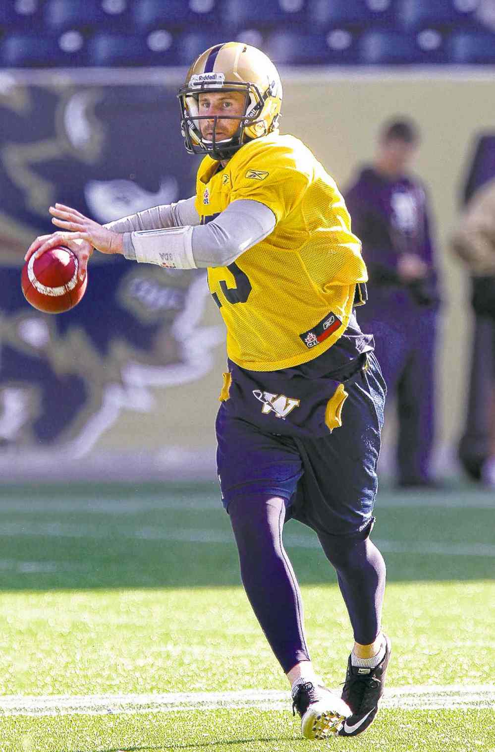 MIKE DEAL / WINNIPEG FREE PRESS files
Quarterback Max Hall will be at the Bombers mini-camp in Bradenton, Fla.