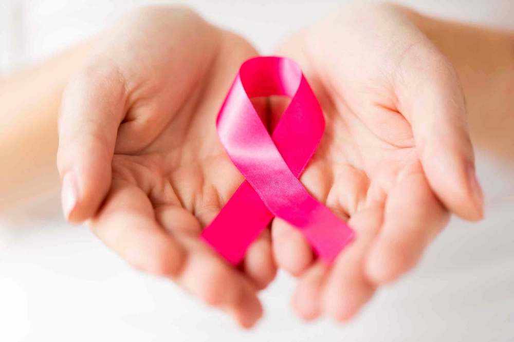 Fotolia photo
A new Statistics Canada study shows women diagnosed with cancer have a 13 per cent lower risk of death than men.