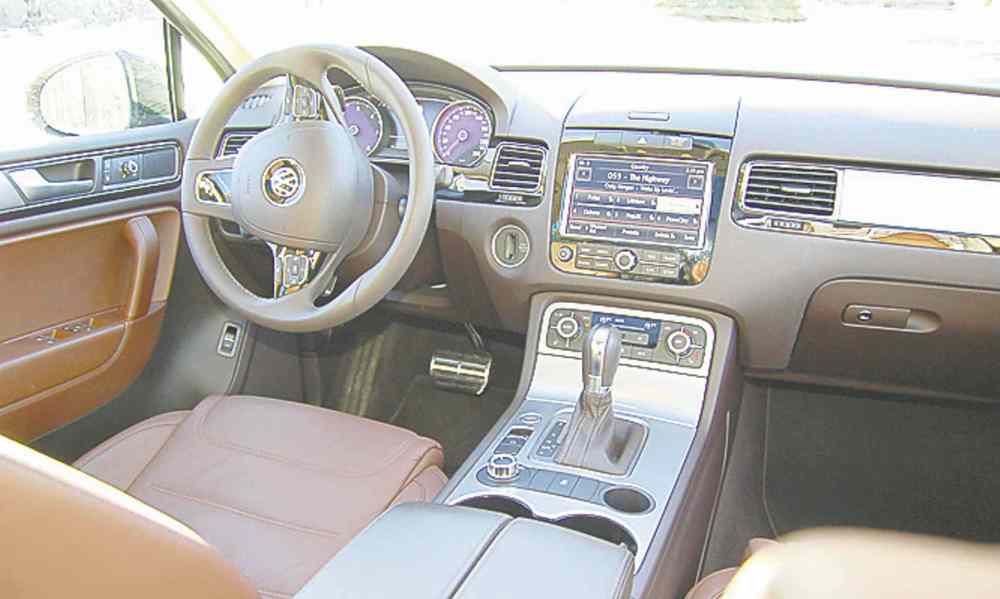 Postmedia
The eight-inch touch screen with navigation and a backup camera is a snap to operate and easy to see.