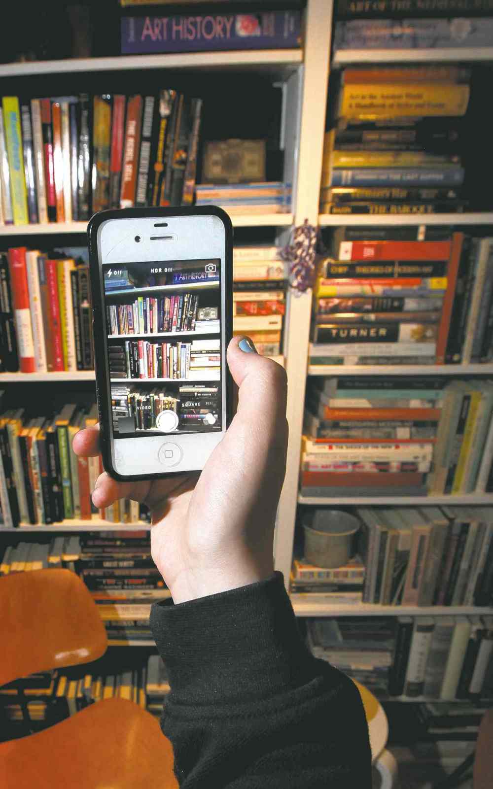 phil hossack / winnipeg free press
Shelfies: a new twist on the narcissistic selfie
