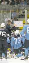 MIKE DEAL / WINNIPEG FREE PRESS
MIKE DEAL / WINNIPEG FREE PRESS files
Keith McCambridge, head coach of the Jets� AHL team in St. John�s, comes up with a plan for his IceCaps.