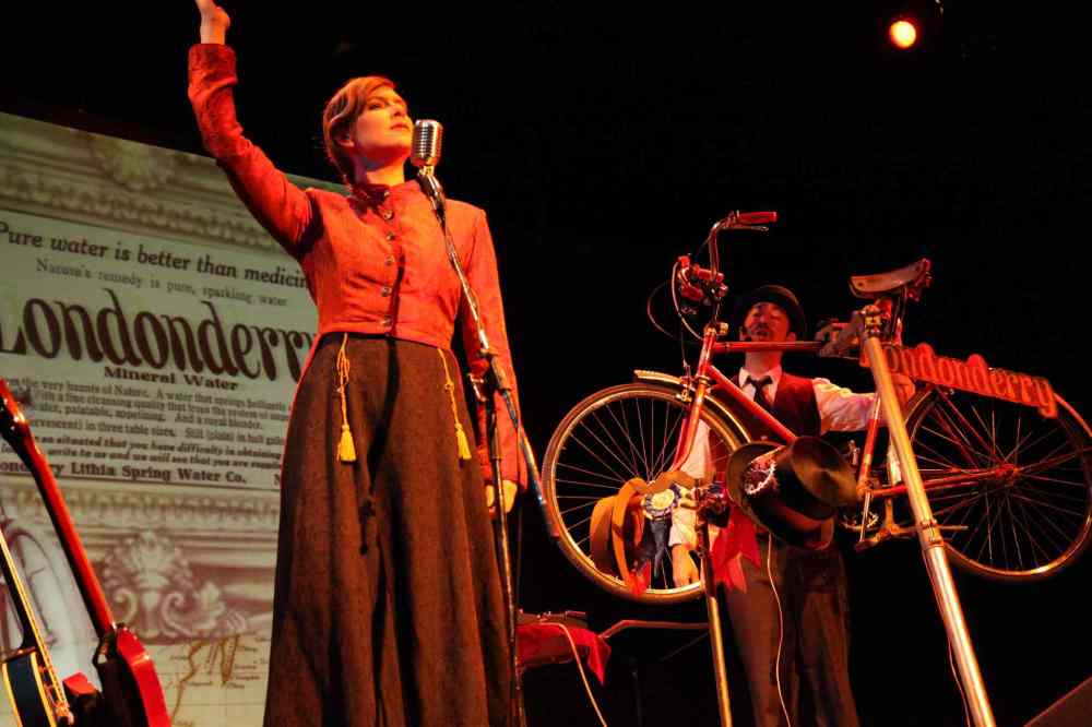Evalyn Parry as Annie Londonderry in Spin.
